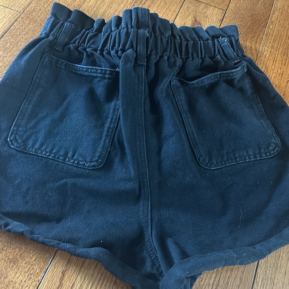 Maternity short small - Picture 3 of 3